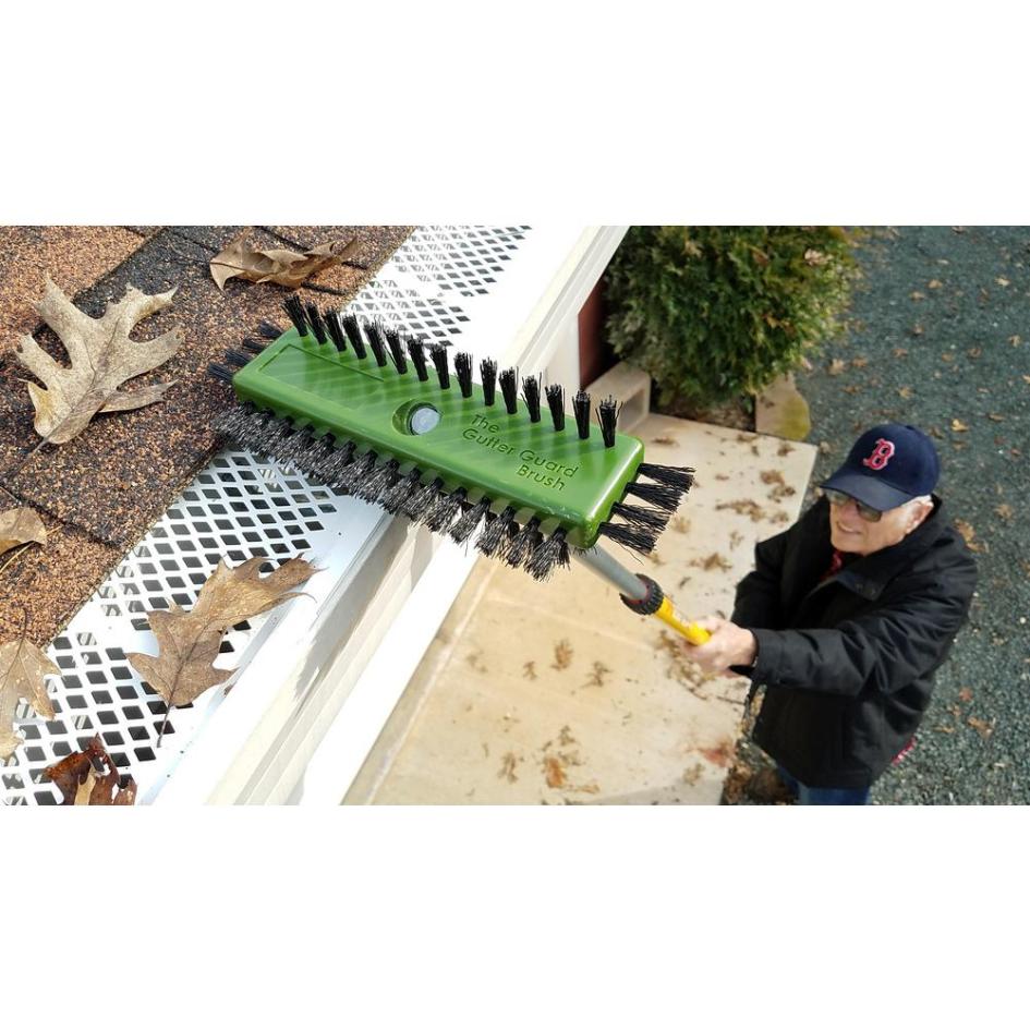 Gutter Cleaning Tools: Which Ones Are Right for You?